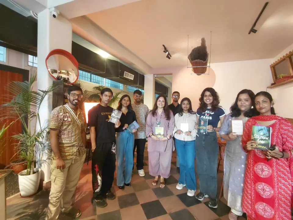 Café book meet-ups